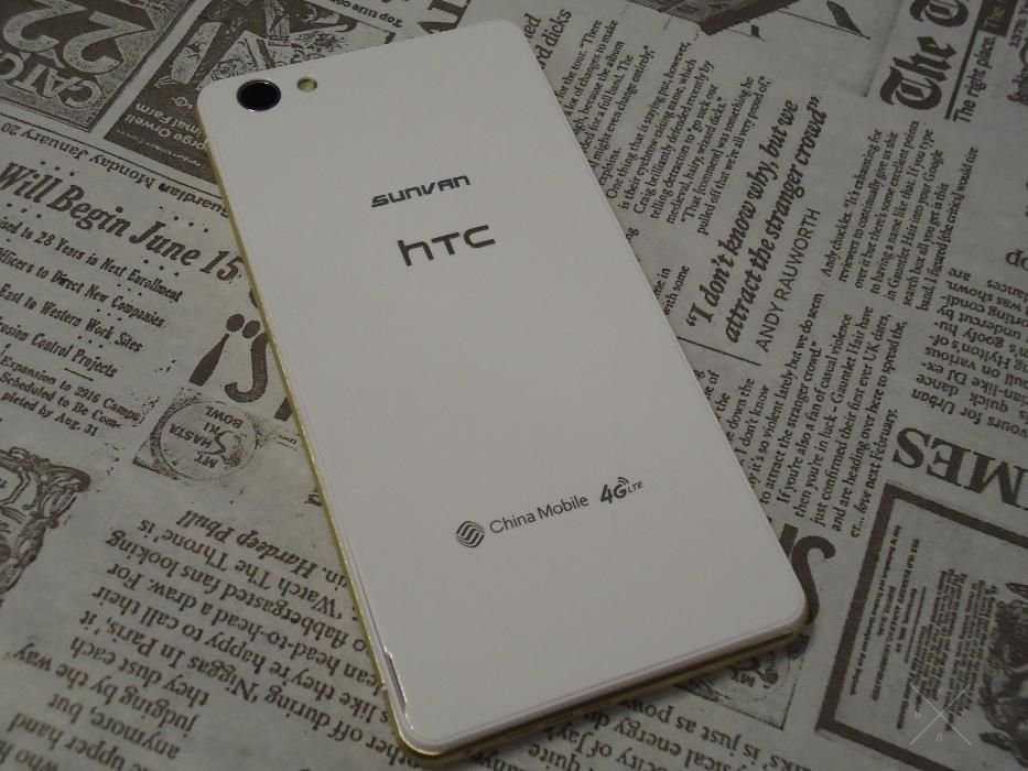 Телефон HTC Desire 8A {4,5” экран, смартфон нтс, 2 сим}