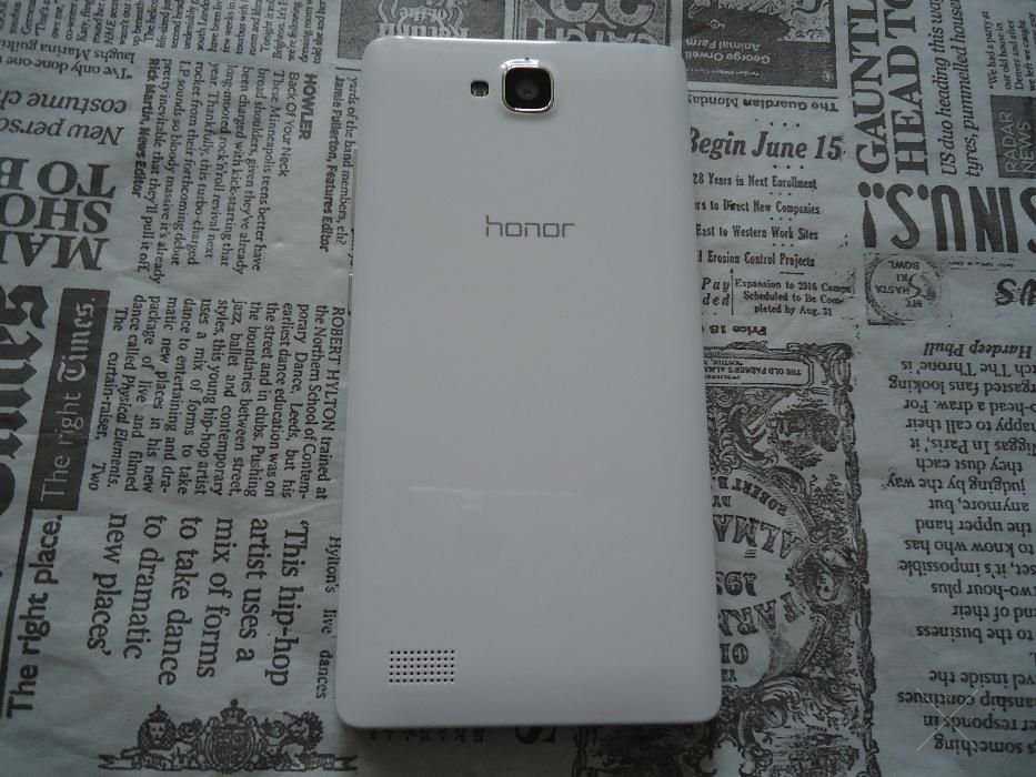 Телефон Huawei Honor H30 {Android, 8 и 5 Мп, 6 ядер}