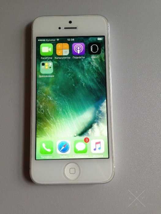 iPhone 5 16Gb белый идеальное состояние