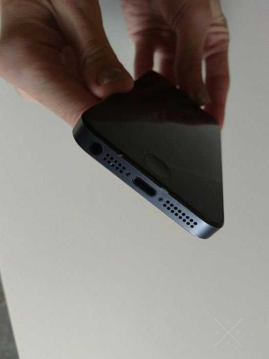 Apple Iphone 5 16gb black neverlock