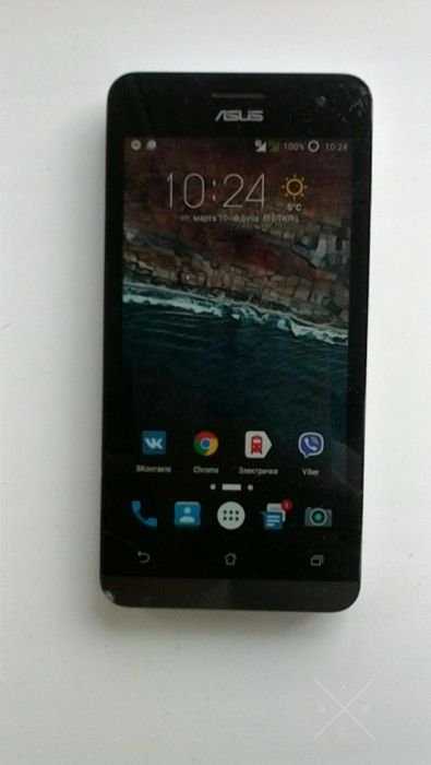 Продам телефон Asus ZenFone 5 2gb RAM16 gb ROM