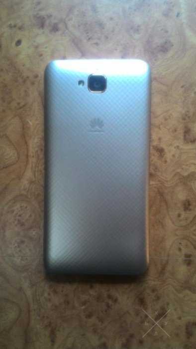 Мощный игровой телефон Huawei Y6 Pro