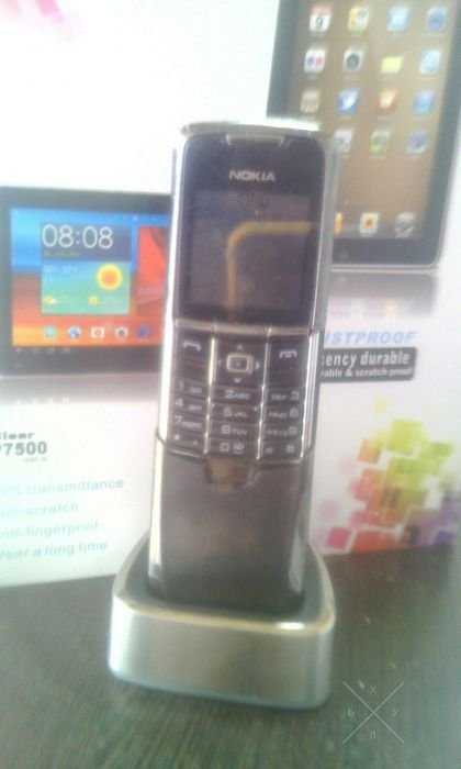 Продам телефон NOKIA 8800
