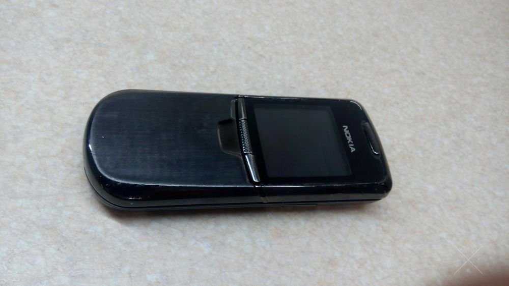 Продам телефон NOKIA 8800
