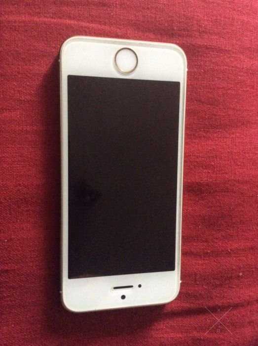 Продам iPhone 5s 16gb neverlok
