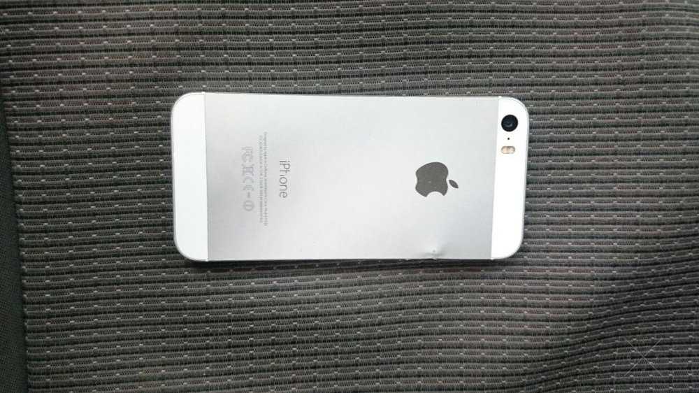 Продам iphone 5s
