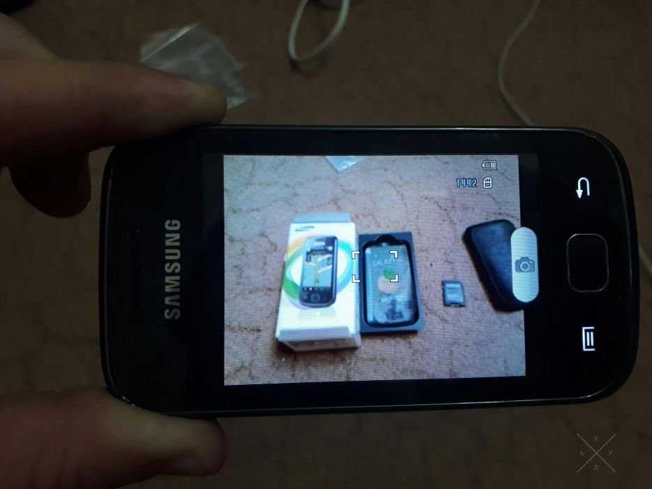 Мобільний телефон Samsung GT-S5660