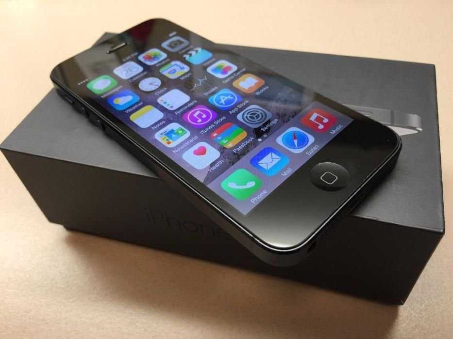 Магазин! iPhone 5 Black 16Gb Neverlock. Центр