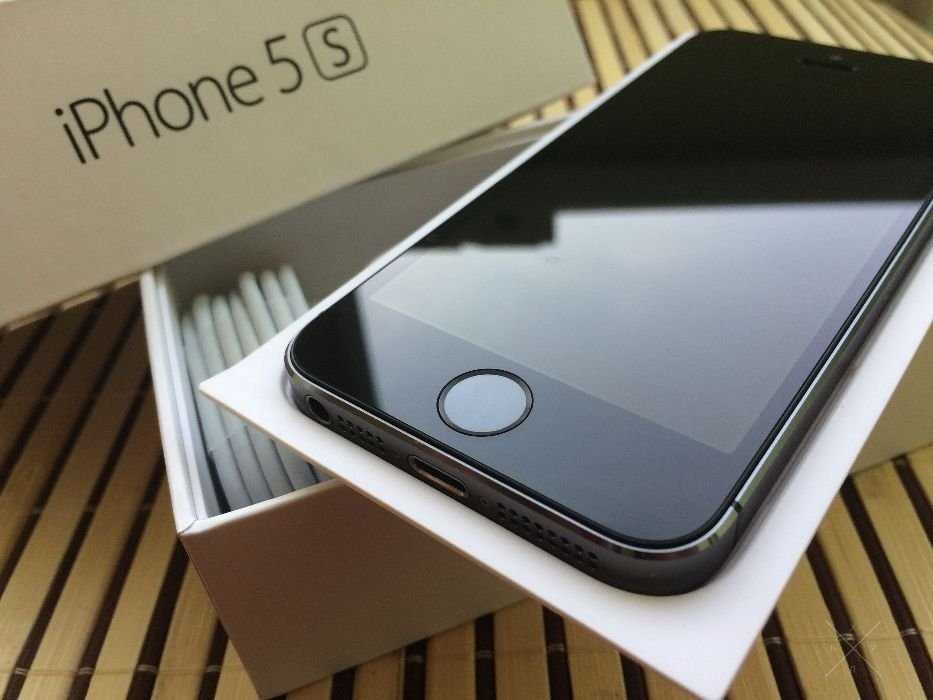 Продаю Apple iPhone 5s Neverlock 16GB Space Gray. Touch ID работает!!!