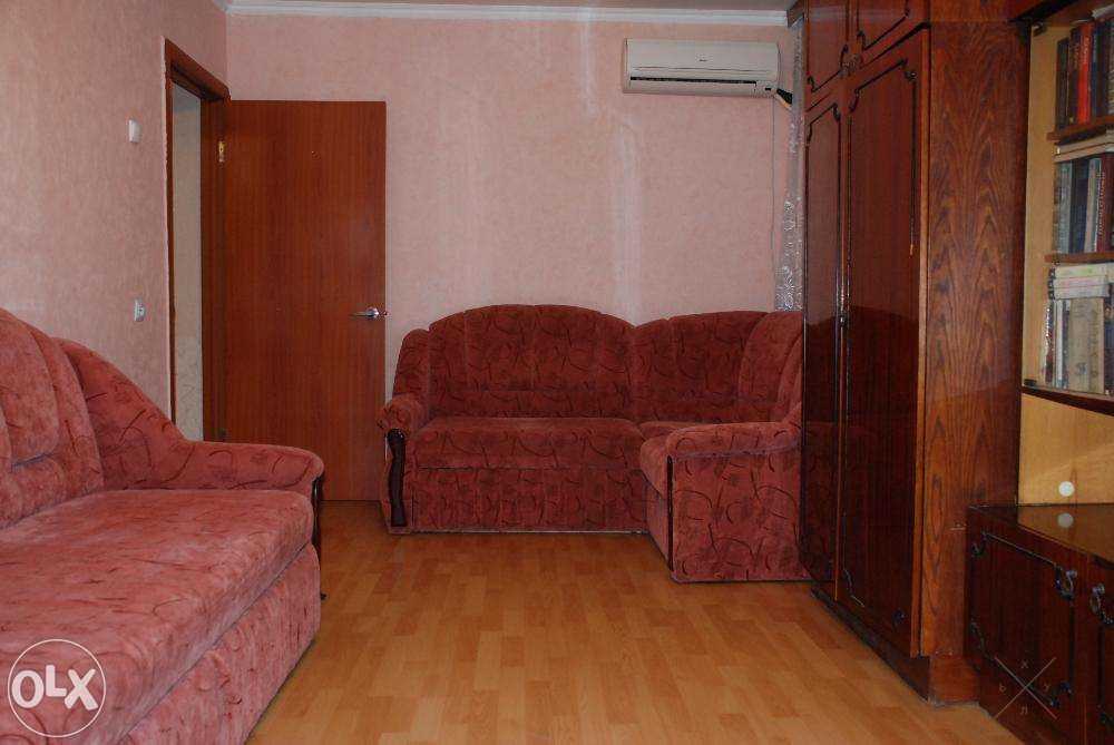 Сдам посуточно 2-х ком. квартиру м.вокзальная 600м. центр. от 550 грн