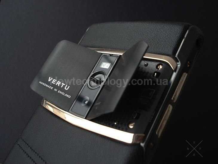 Смартфон копия Vertu New Signature Touch Android - эксклюзивнее iPhone