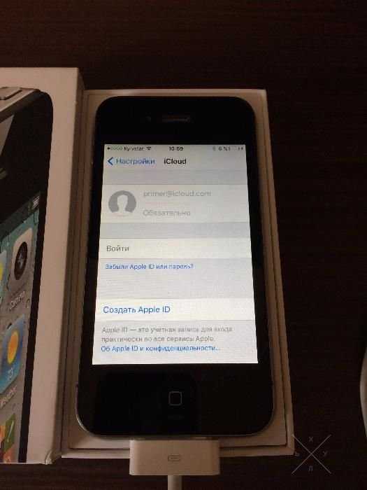 Apple iPhone 4S память 16Gb Neverlock