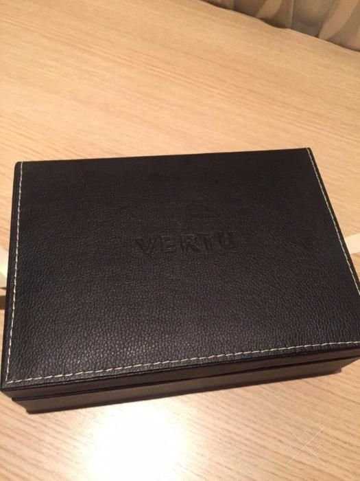 телефон Vertu Signature s design
