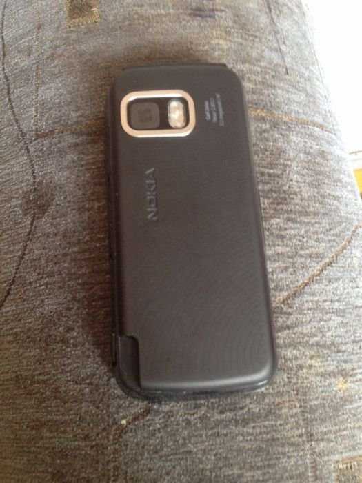 Nokia 5228