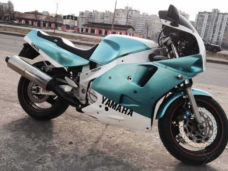 мотоцикл. Yamaxa FZR.ямаха 1000.
