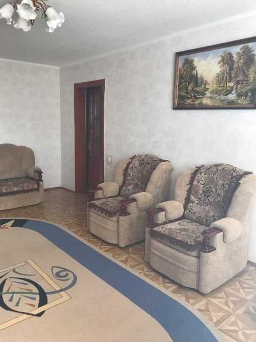 Сдам 2-комнатную квартиру, 14-этаж, ул. Урловская, 12, Дарницкий р-н.