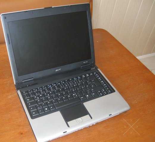 Небольших размеров производительный ноутбук Acer Aspir