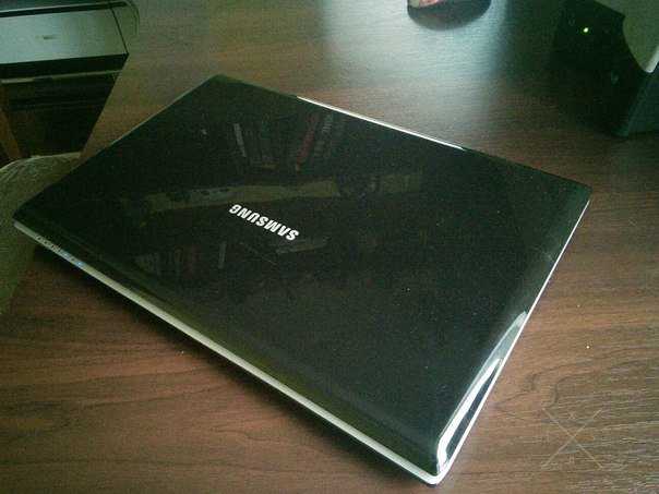 Игровой ноутбук Samsung R518( Танки пойдут!, батарея 2