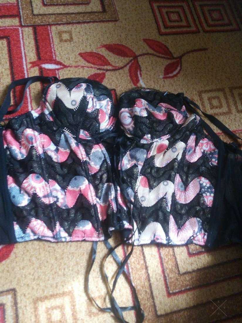 Продам красивую ночную рубашку и корсет