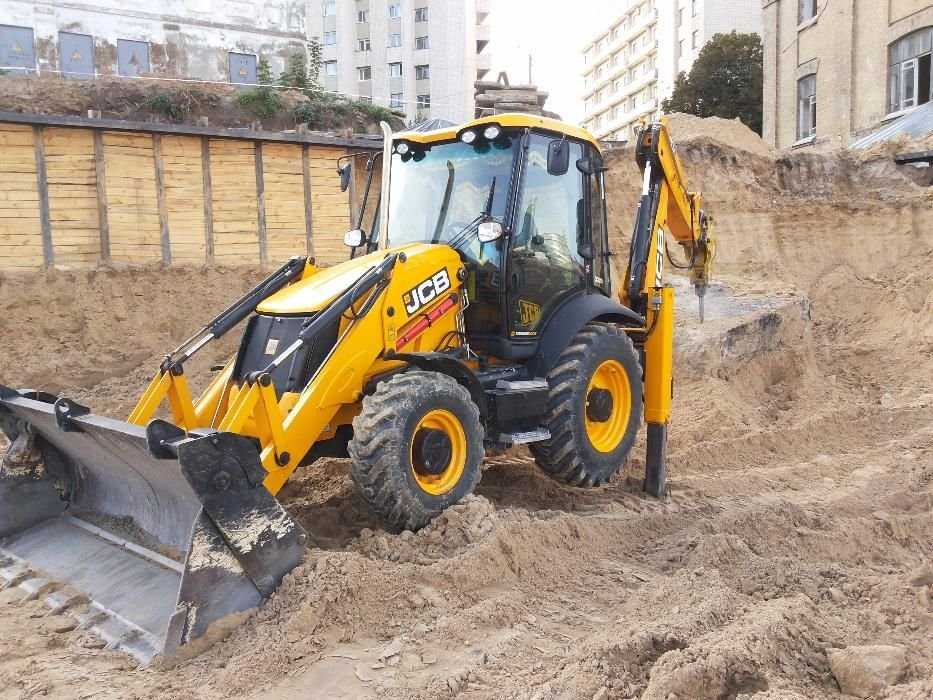 Экскаватор-погрузчик JCB 3CX: аренда, услуги
