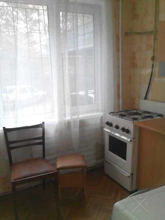 2-комн.разд. Куреневка, Вышгородская