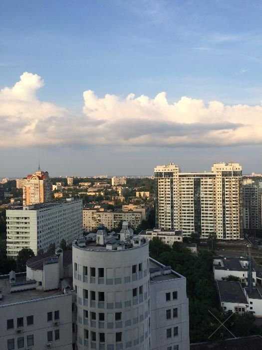 БУЛЬВАР ДРУЖБЫ НАРОДОВ 14/16 . Общая 65 м/кв .Дизайнерский ремонт !