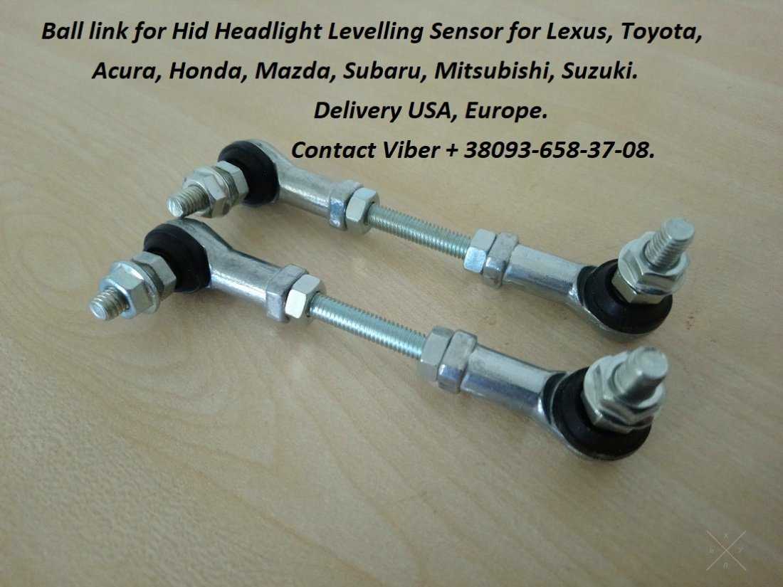 Front link rod leveling-height control sensor