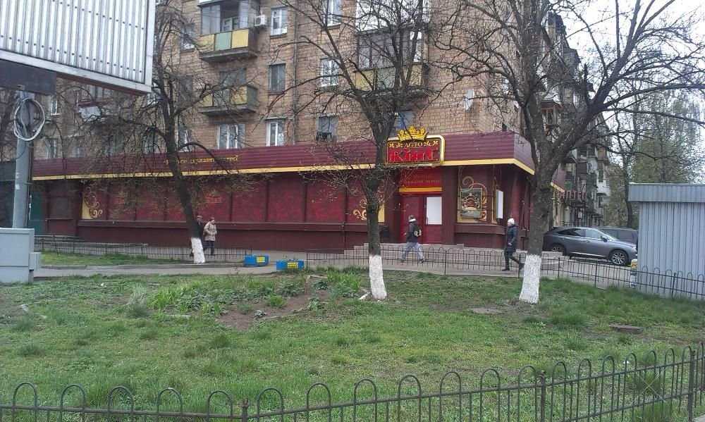 Метро Дорогожичи-Игровое,фасад,перекресток,евроремонт,530 м(270+260)