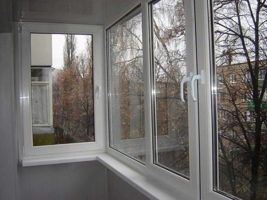 Окна и двери Rehau, BrusBox, Plafen, Hoffen