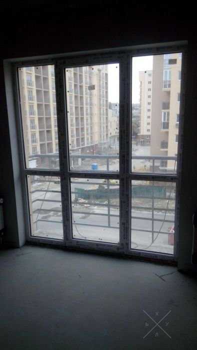 Продам окно Open Teck с дверью высота 270, ширина 230