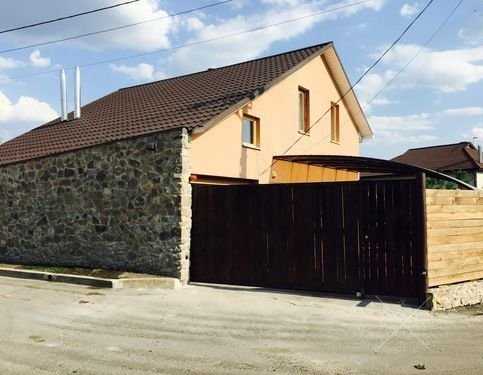 Сдача в аренду Нового дома 180кв м. 4-км от парка "Феофания" Хотов