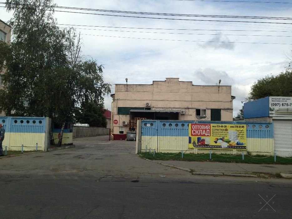Продам складское помещение 3334 кв. м. Киев, Соломенский р-н. Хозяин.