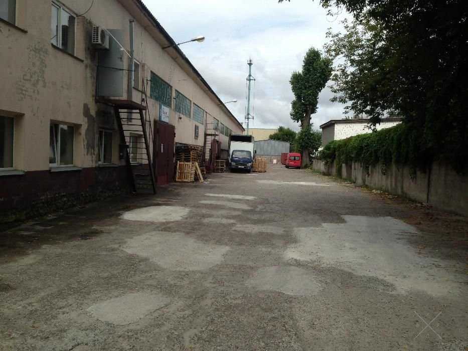 Продам складское помещение 3334 кв. м. Киев, Соломенский р-н. Хозяин.