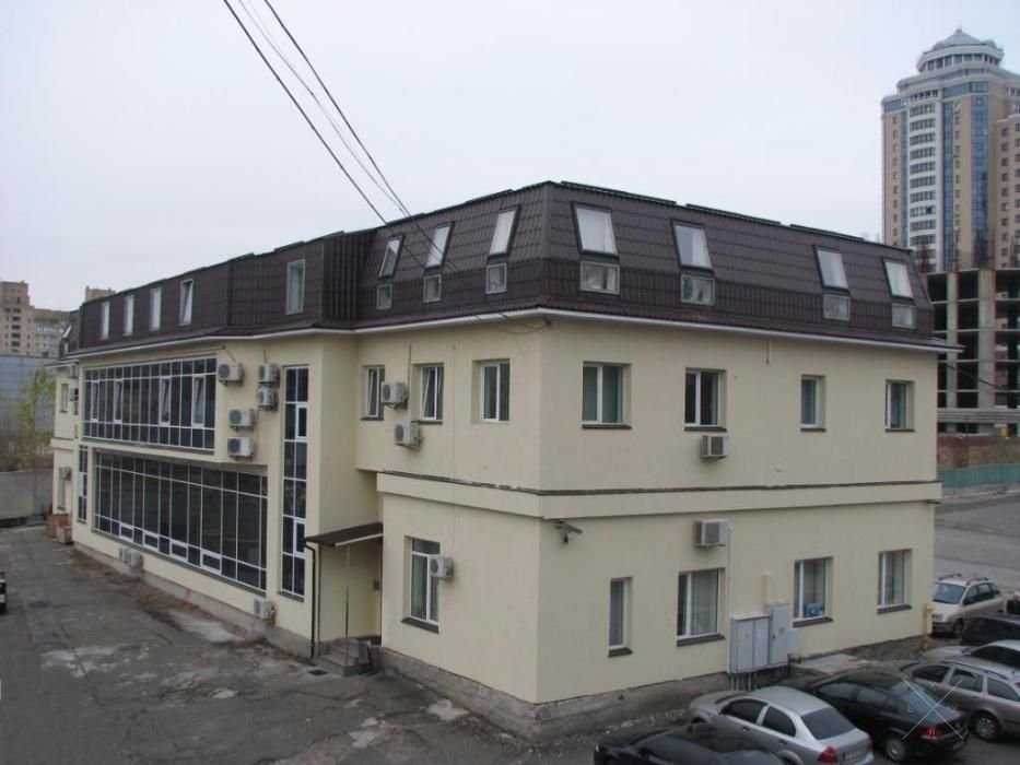 Продается отдельно стоящее здание , Лукьяновка.