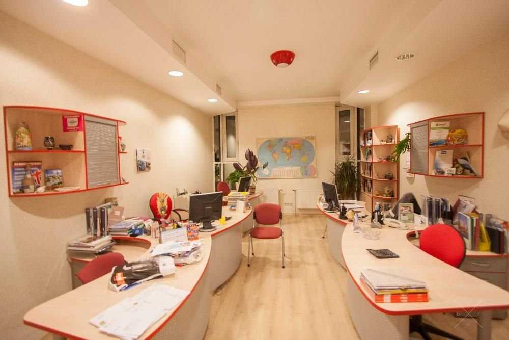 Продается офис в центре, Кудрявский спуск 3а