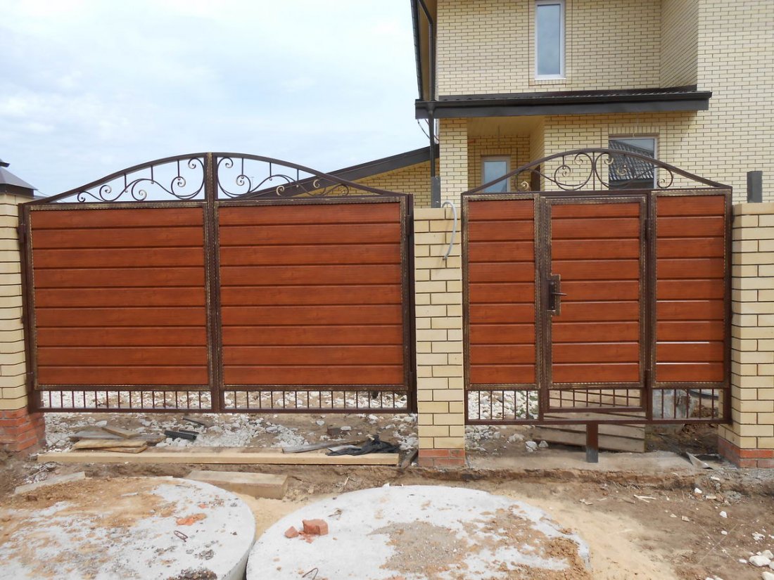 Виготовлення та Монтаж Воріт і Металовиробів від «Акабу