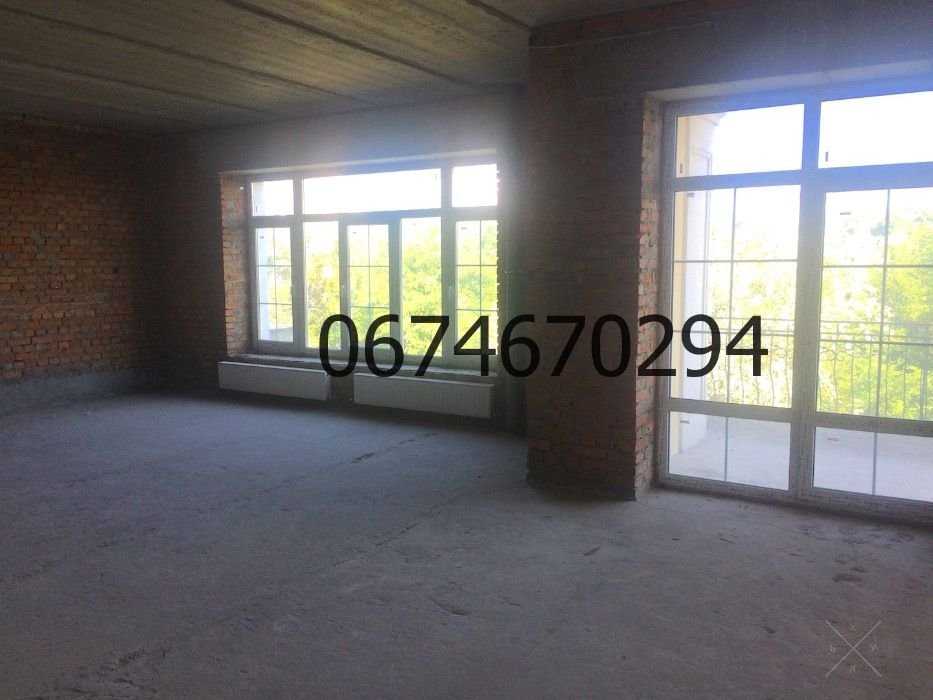 425кв.м,Соломенка,Монтажников, здание под офис,клинику,.Без комиссии