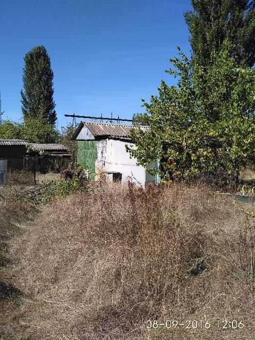 продается участок с деревянным домиком в Украинке Киевской обл