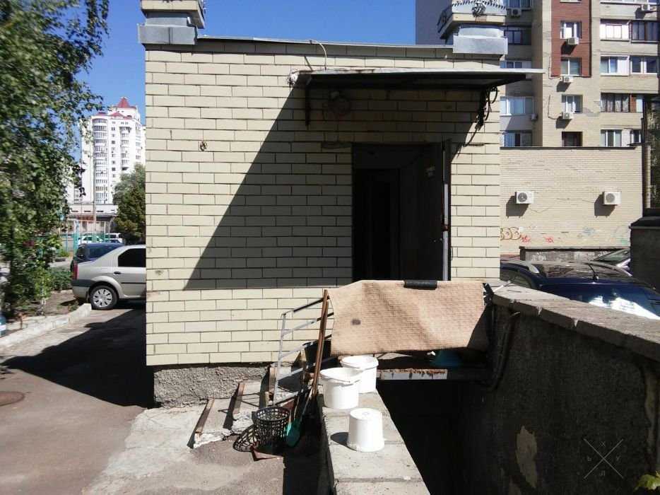 Склад, производственное помещение,кладовка.