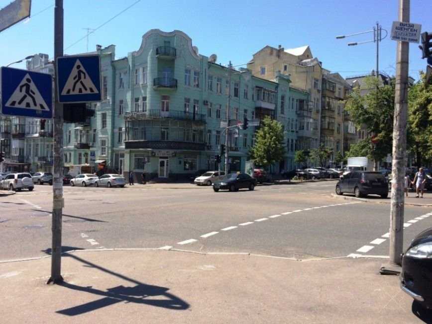 Магазин - офис( 157 кв.м.) Киев, ул. Владимирская 92/39, Без комиссии!