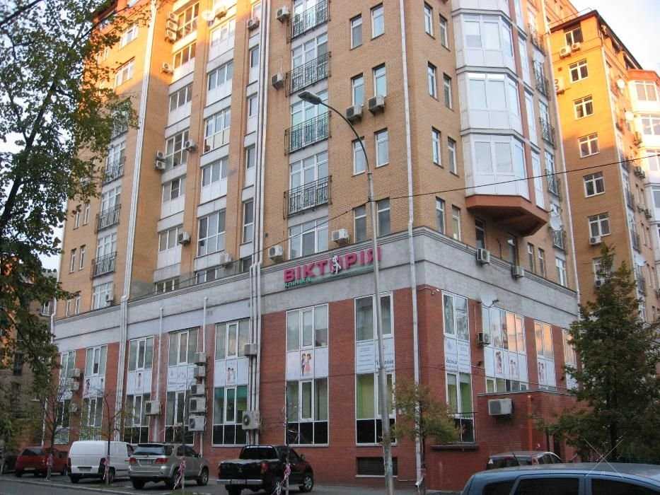 Продажа клиники,офиса на Подоле фасад 393м/кв.