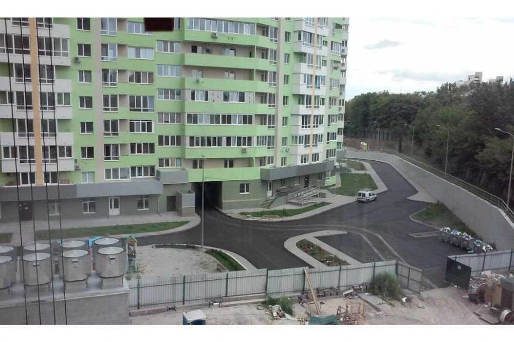 Предложите свои товары/услуги жильцам нового ЖК на Донца, 2а!