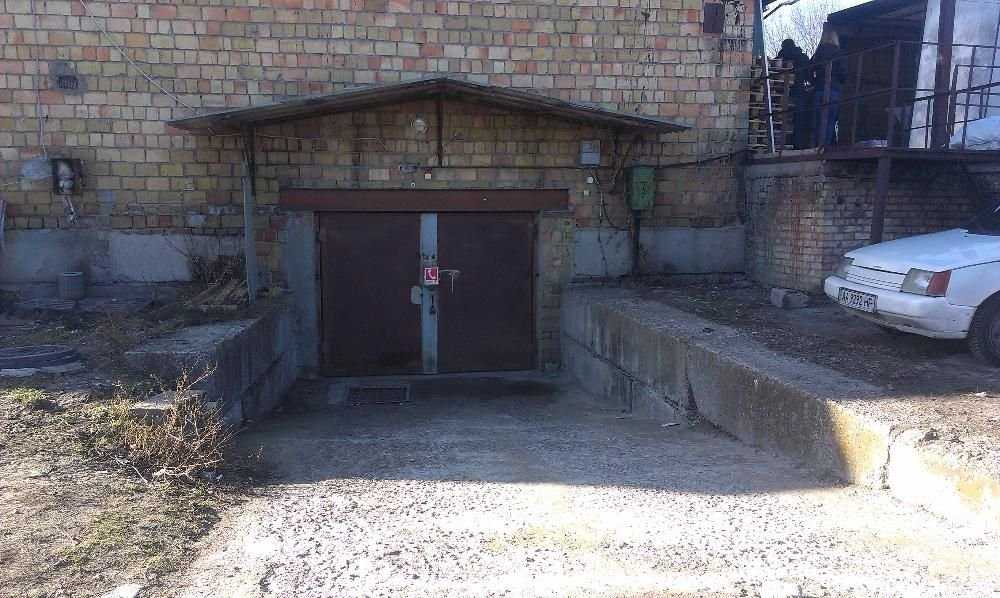 Сдам склад 556 кв. м. Днепровский район