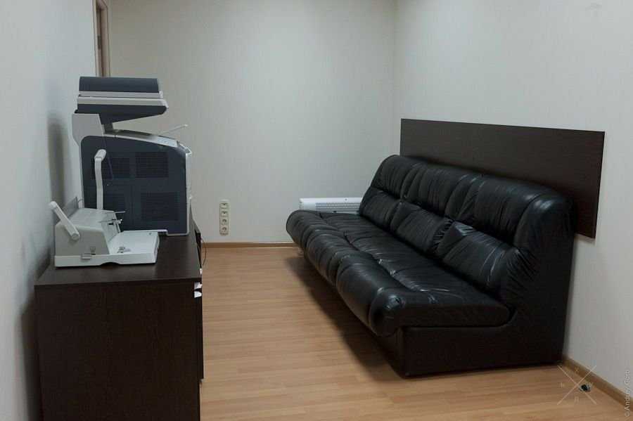 Львовская пл (Вознесенский сп) офис 30м