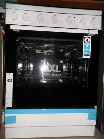 -40%(нет упаков.коробки))-Новая эл.плита-Electrolux