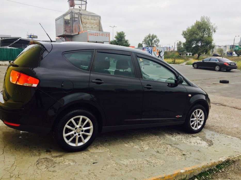 SEAT ALTEA XL 6л дизеля на 100 км
