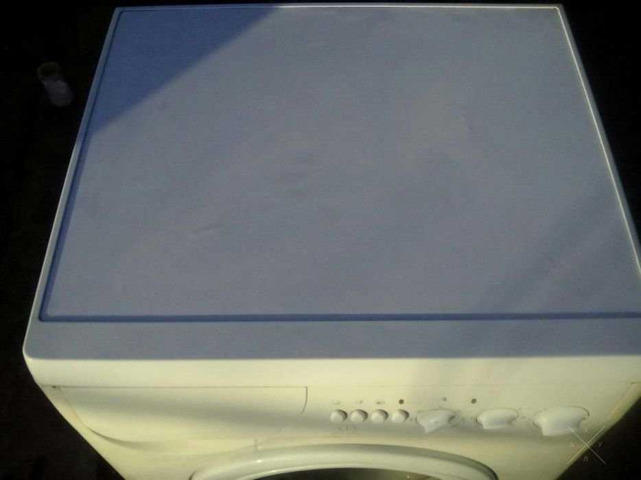 Стиральная машина Indesit w84tx