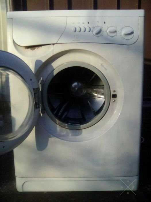 Стиральная машина Indesit w84tx