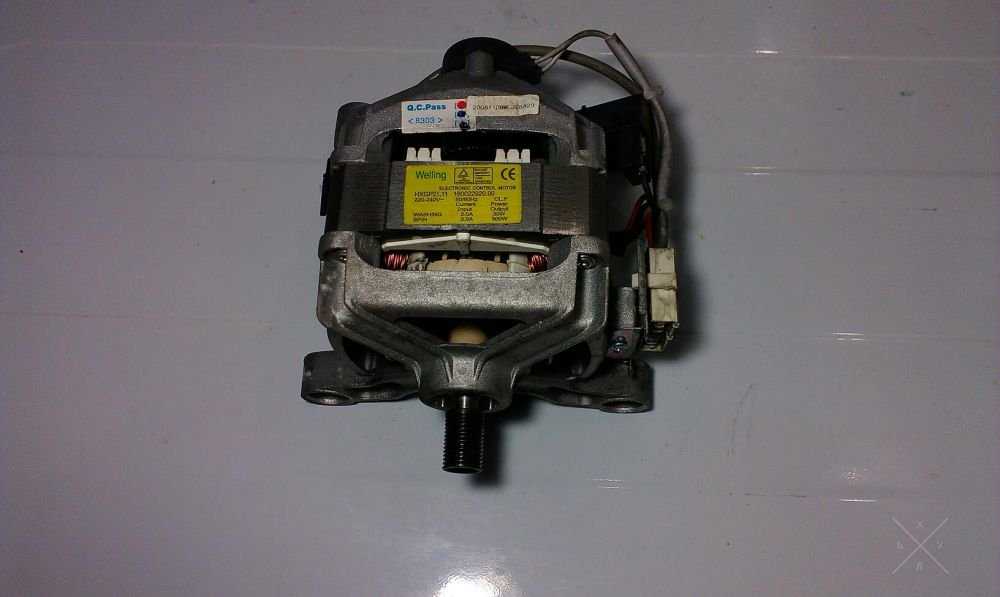 Стиральная машина Indesit WITP82 (EU) по запчястям.