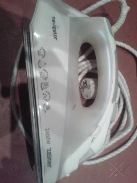 Продам утюг Zelmer 2400 navigator.